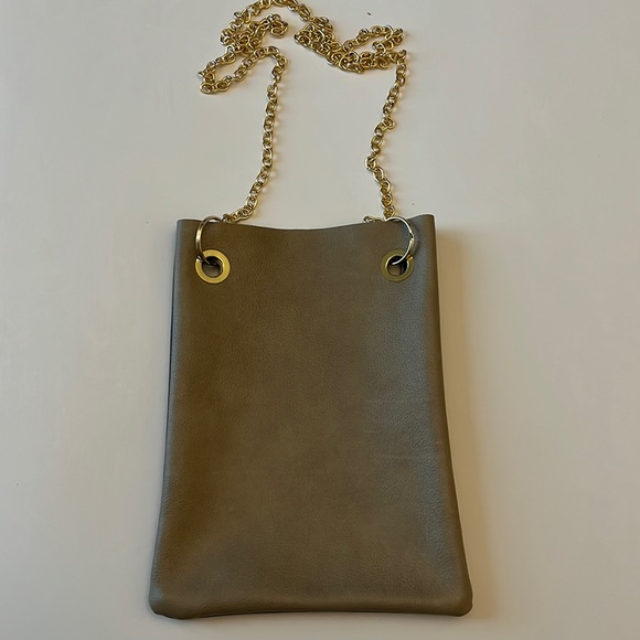 NEW Leather cell phone crossbody/pouch - Picture 2 of 11